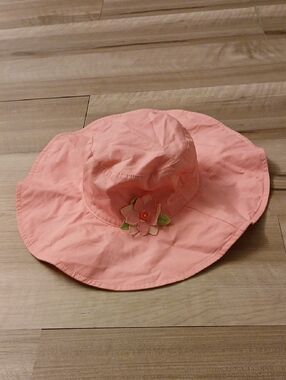 Gymboree Island Fun Sun Hat Flower  Size 12-24 Months FLAW (K)